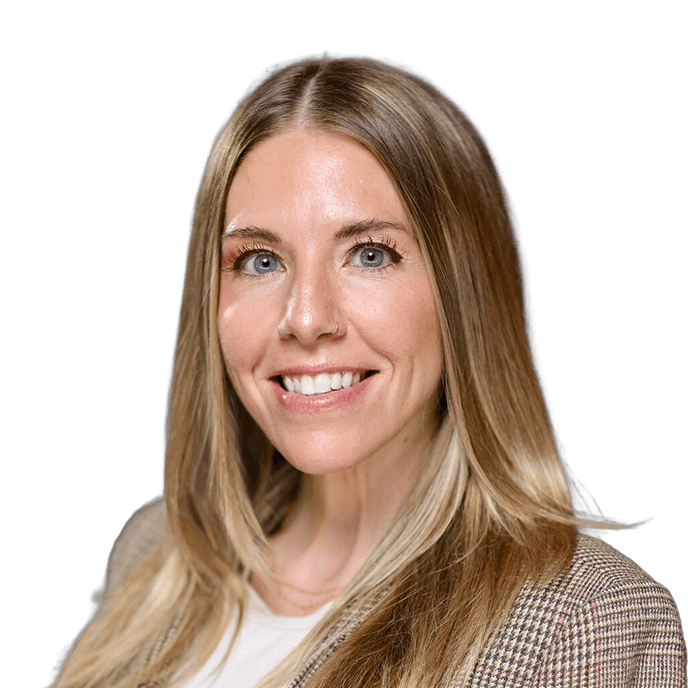 Kasara Weinrich Headshot